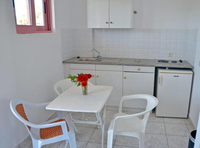 Bona Vista Studios Laganas Pokoj fotografie